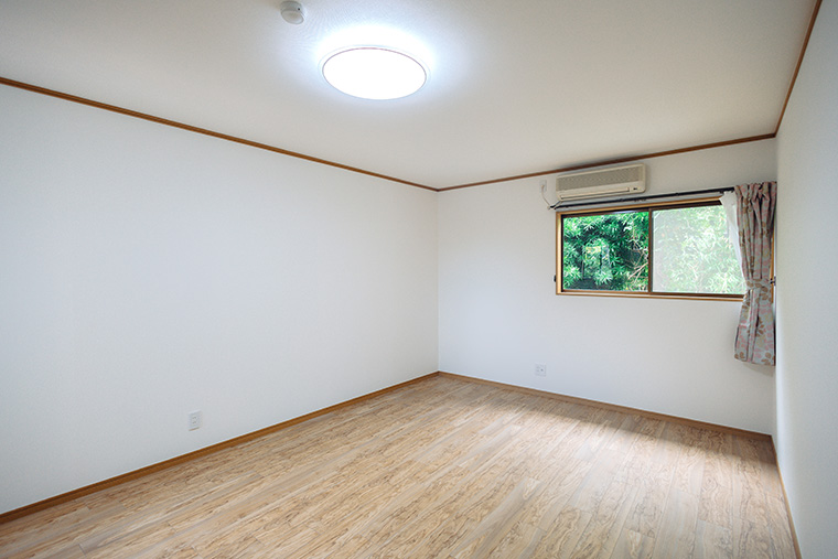 部屋の中1